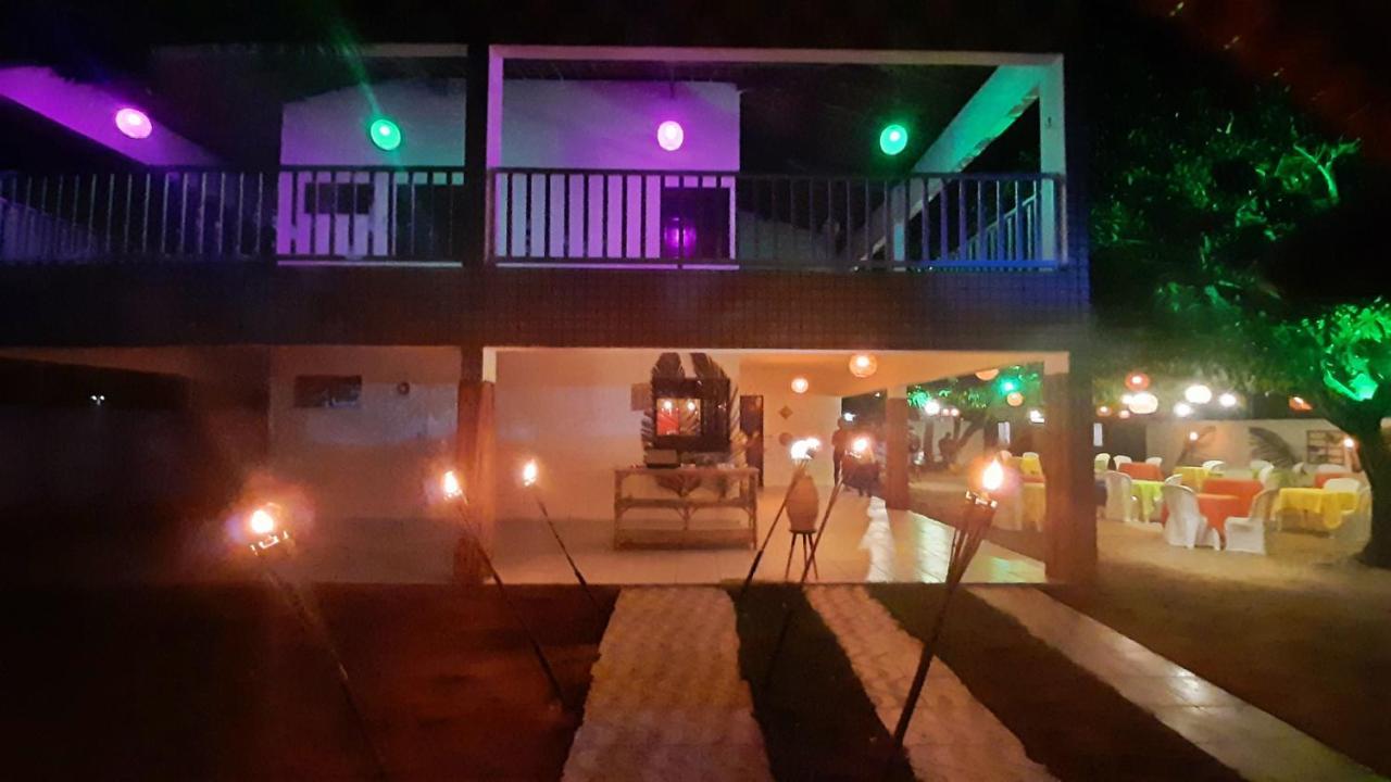 Luau Pousada E Hostel Прая до Франсес Екстериор снимка