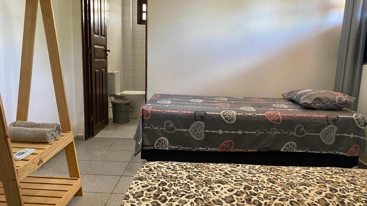 Luau Pousada E Hostel Прая до Франсес Екстериор снимка