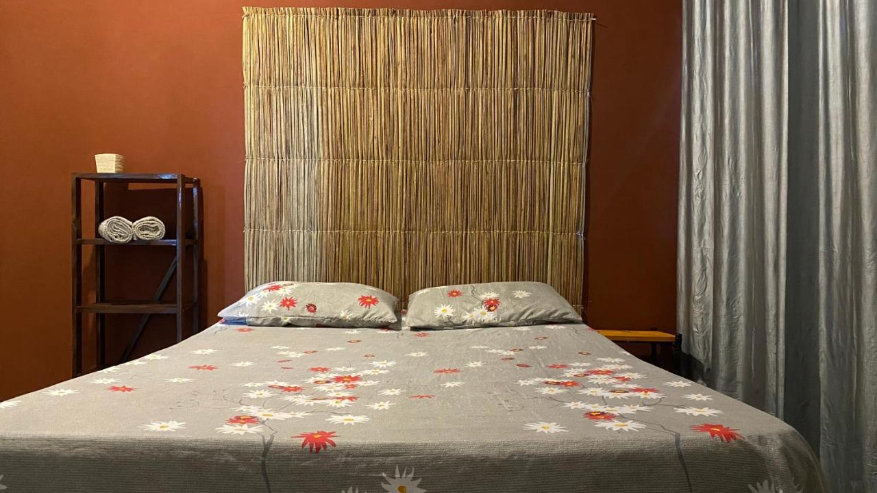 Luau Pousada E Hostel Прая до Франсес Екстериор снимка